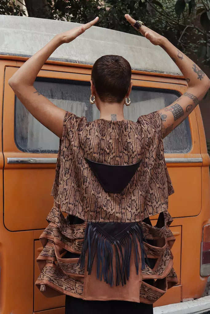 Nomad vest in tiger