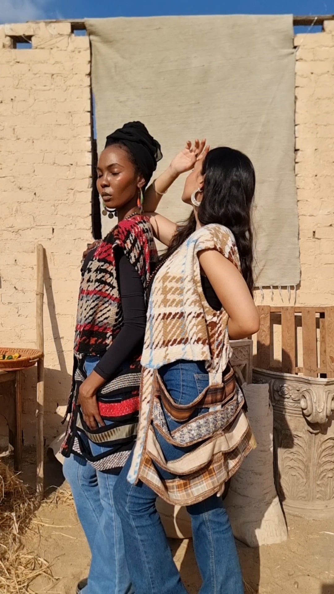 Nomad vest in sand & cocoa