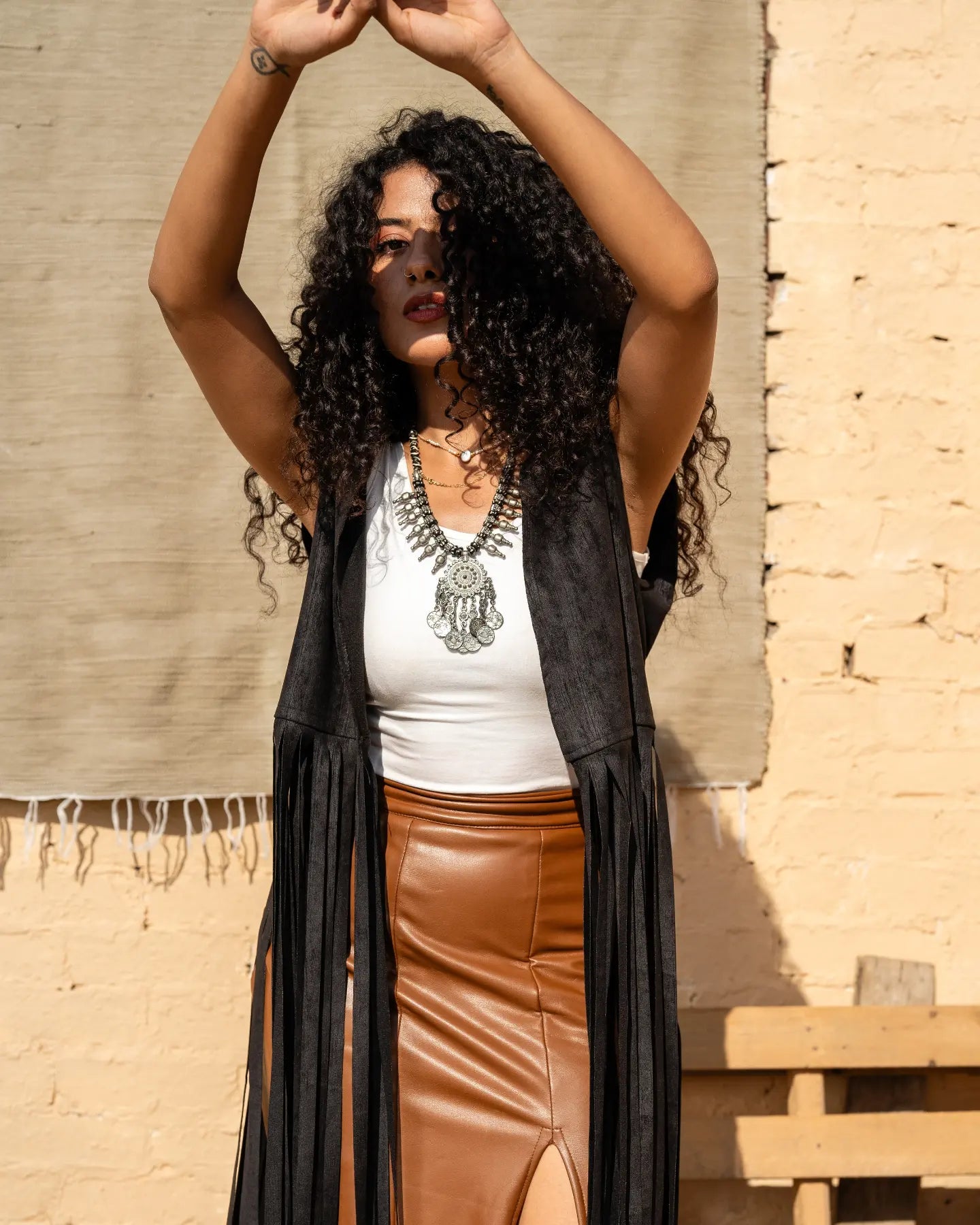 Boho fringes vest in black
