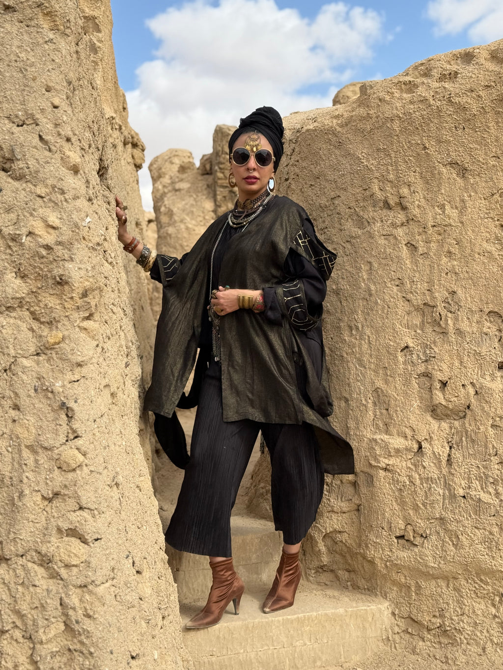 Odessa fringes vest in copper