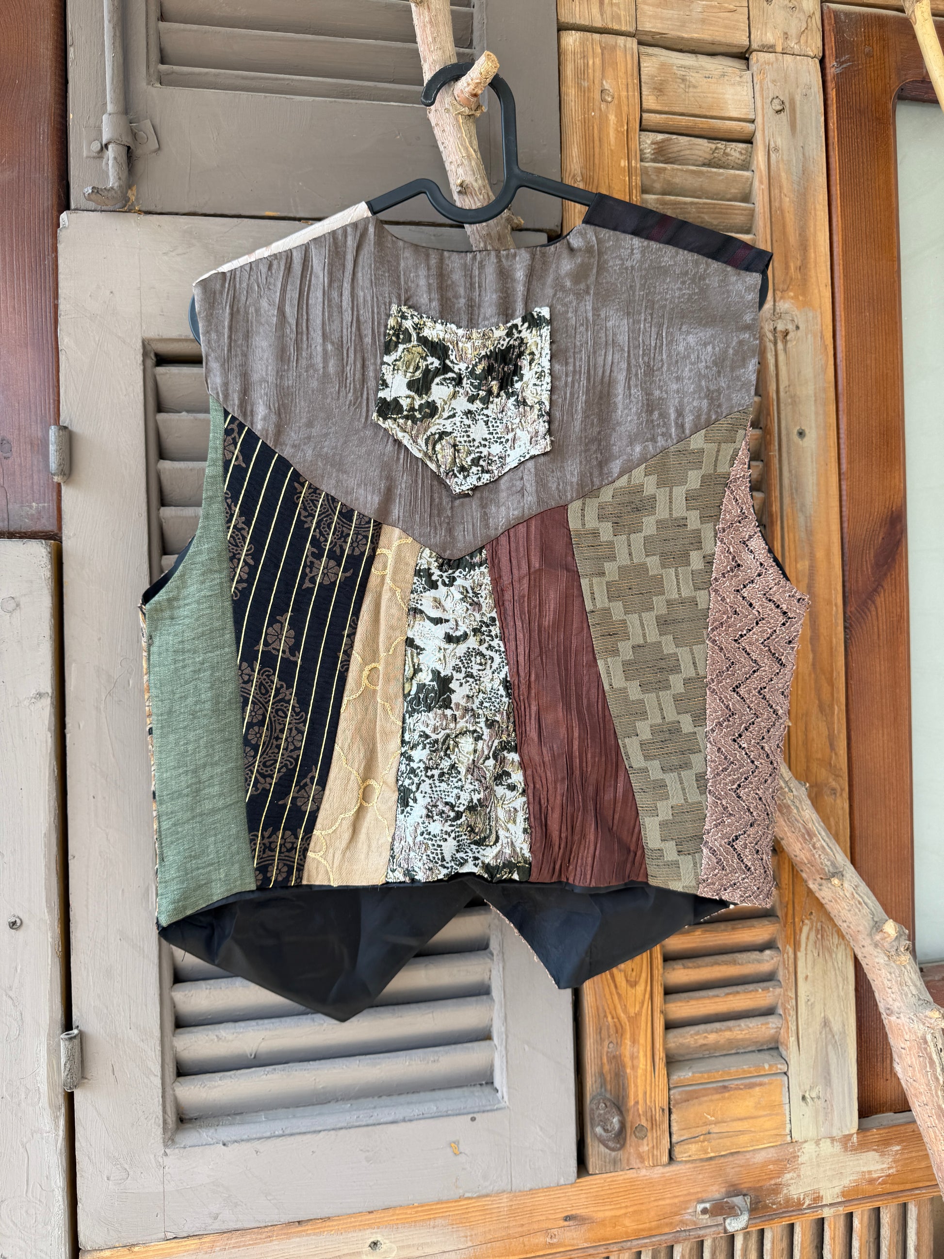 Earthy colors vest